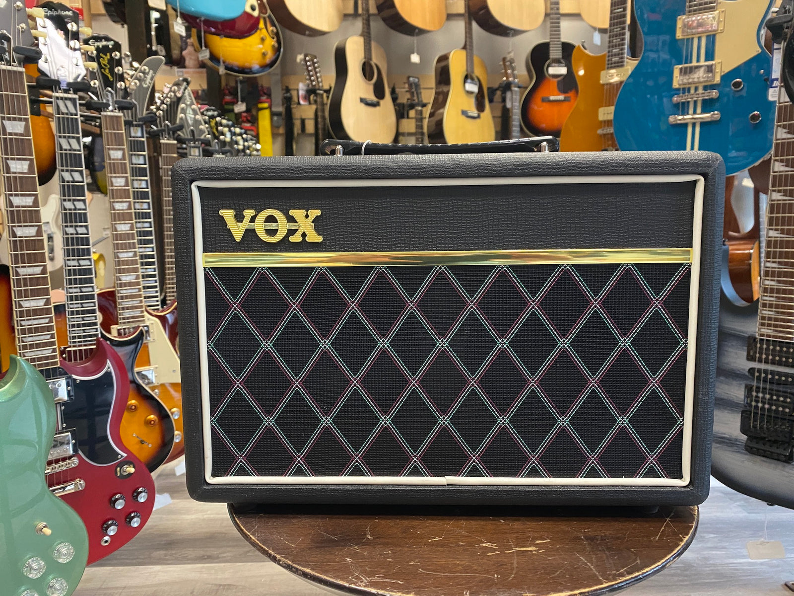 Vox PATHFINDER10B 10W 2 x 5" Bass Guitar Practice Amp *Floor Model