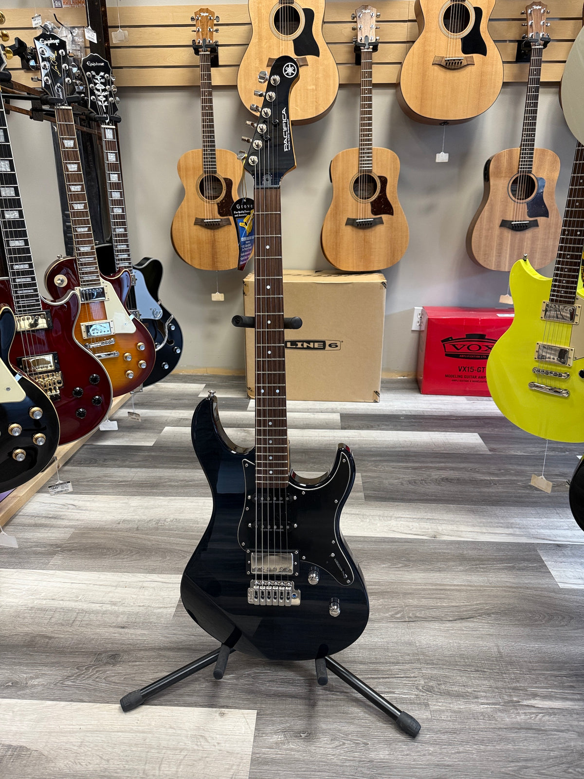 Yamaha Pacifica PAC612VIIFM TBL Electric Guitar - Translucent Black - "SD"