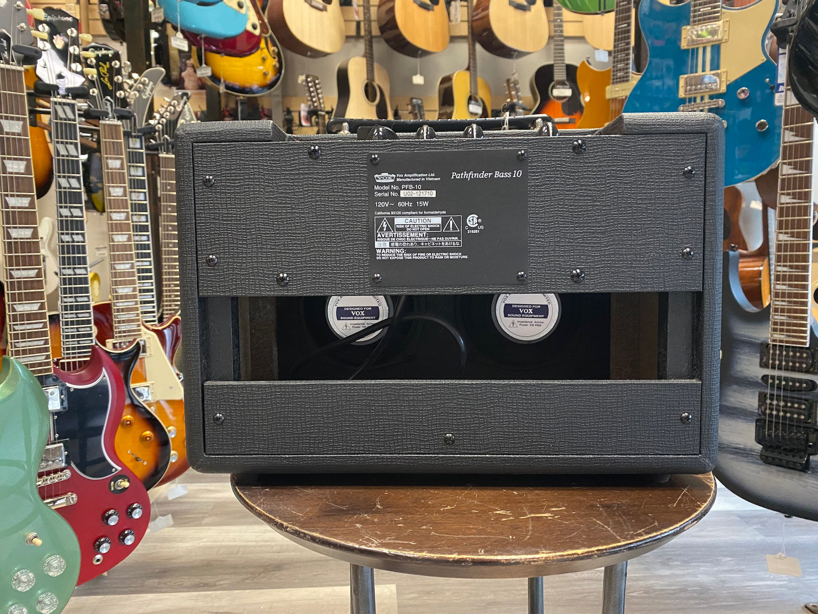 Vox PATHFINDER10B 10W 2 x 5" Bass Guitar Practice Amp  *Floor Model