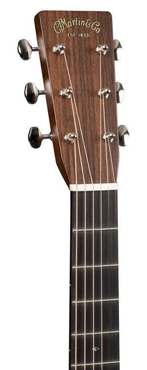 Martin 000-28 Acoustic Guitar w/Case